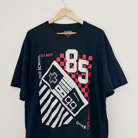 NEW Nintendo Entertainment System Old School Game Tee - Picture 2 of 6
